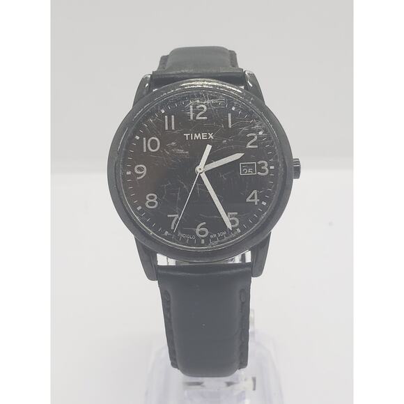 Timex Men's Indiglo black watch. Large face Water resistant
